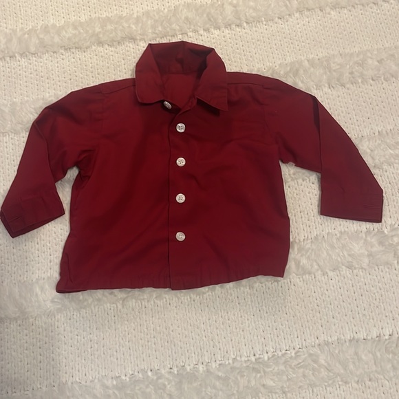 InDesign boyswear tie burgundy button down long sleeve shirt khaki shorts boy 2T - Picture 2 of 11